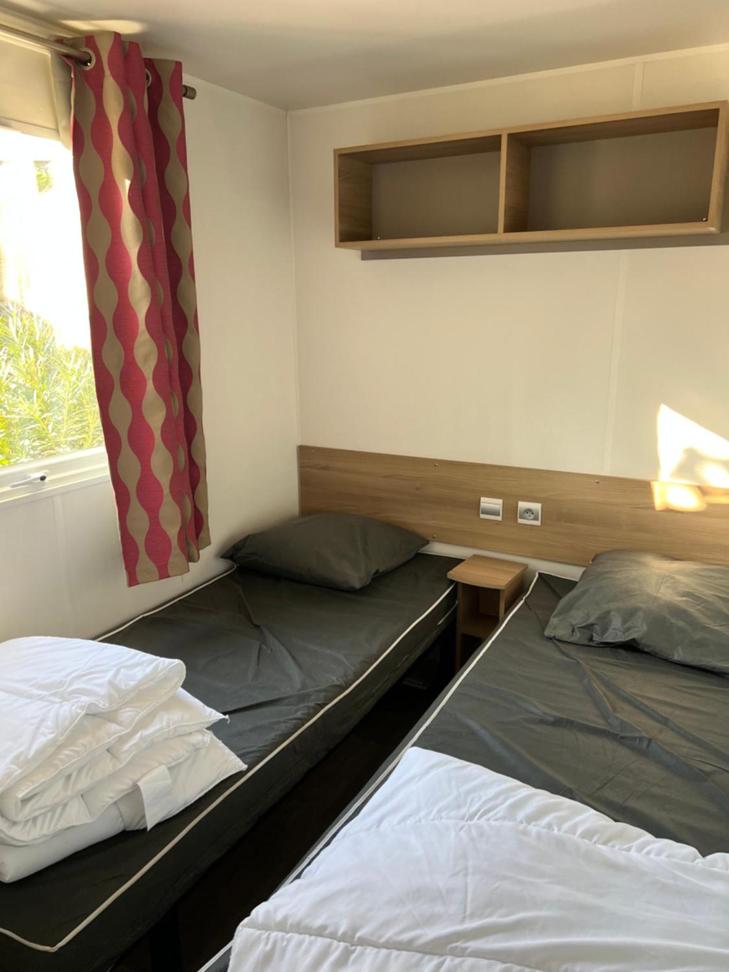 Mobilhome La Carabasse Vias Plage Bagian luar foto