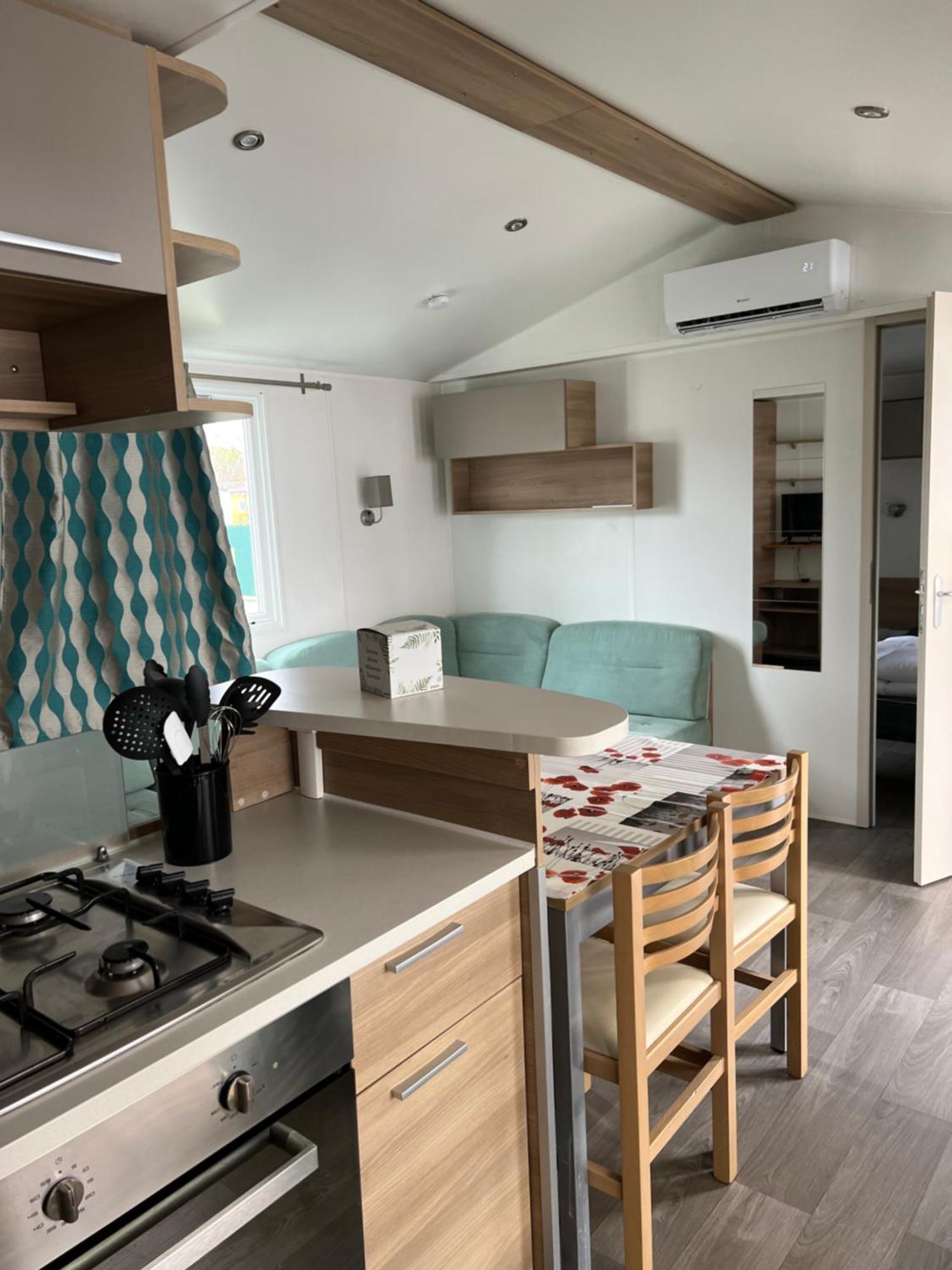 Mobilhome La Carabasse Vias Plage Bagian luar foto