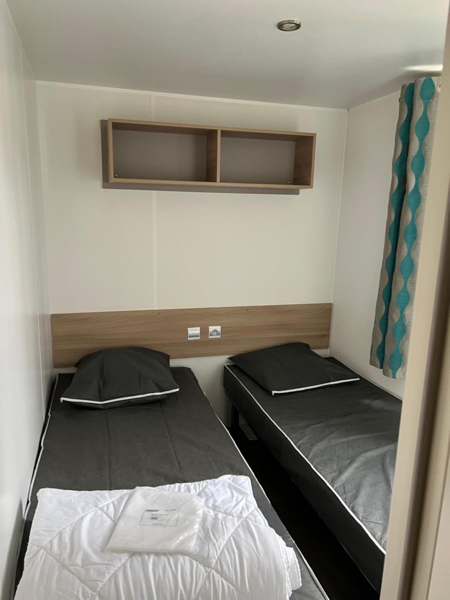 Mobilhome La Carabasse Vias Plage Bagian luar foto