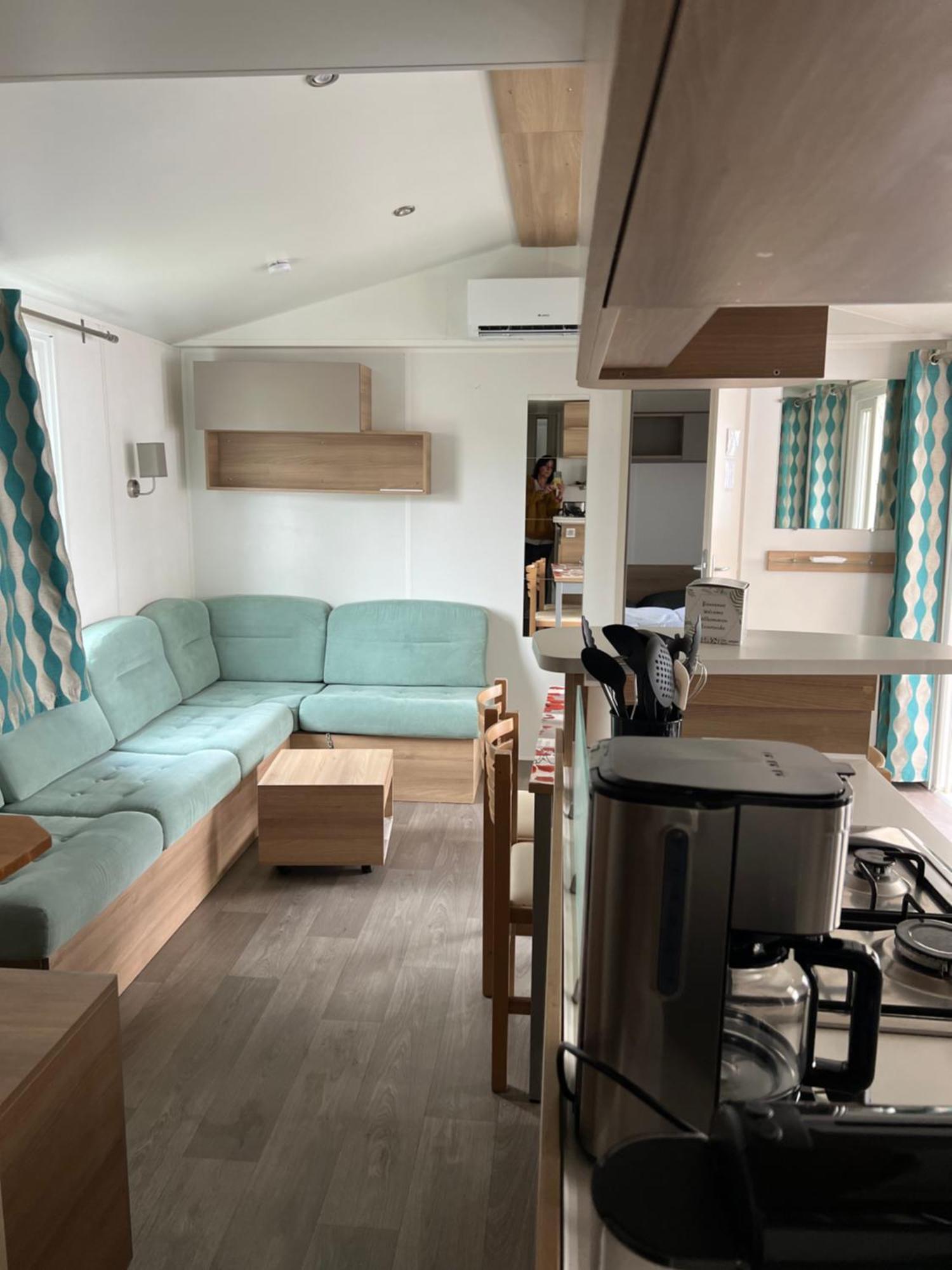 Mobilhome La Carabasse Vias Plage Bagian luar foto