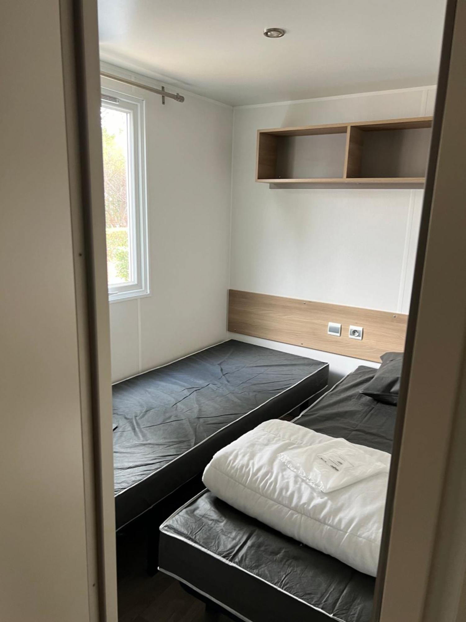Mobilhome La Carabasse Vias Plage Bagian luar foto